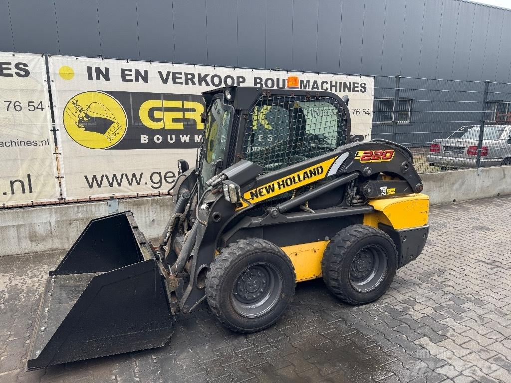 New Holland L220 Kompaktlader