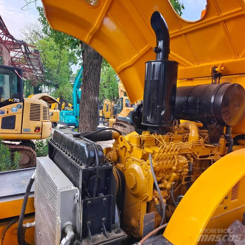XCMG XS 223 J Walzenzüge