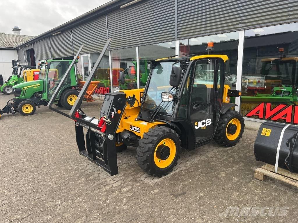 JCB 514-40 Agri Teleskoplader für Landwirtschaft