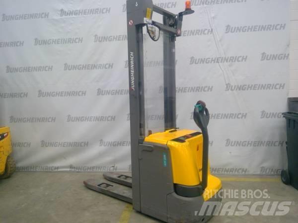 Jungheinrich EJC 220 Deichselstapler