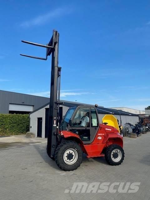 Manitou M 30.4 Geländestapler