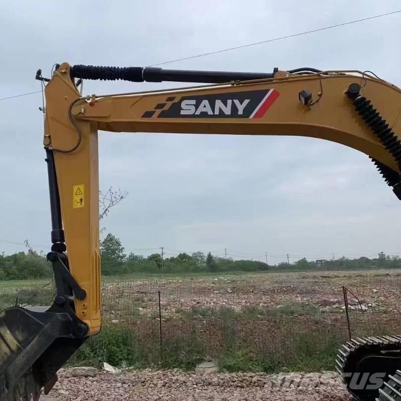 Sany SY 215 Raupenbagger