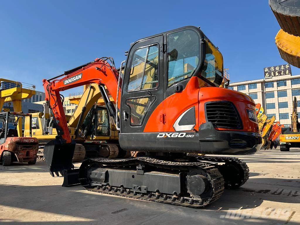 Doosan DX 60 Minibagger < 7t