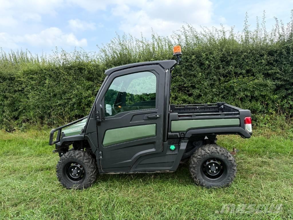 John Deere XUV 865 Arbeitsfahrzeuge