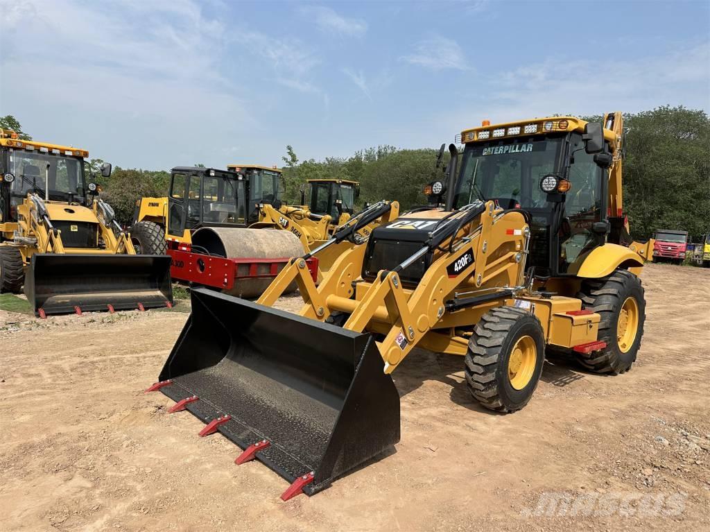 CAT 420 F2 Baggerlader