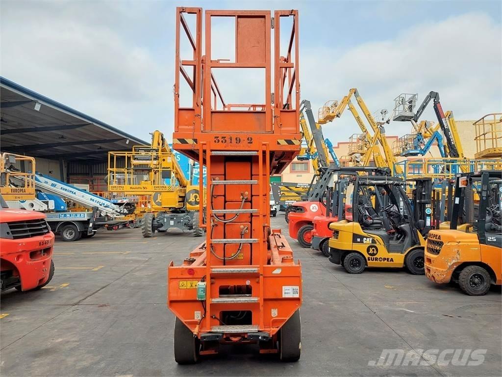 JLG 180 12 Scheren-Arbeitsbühnen