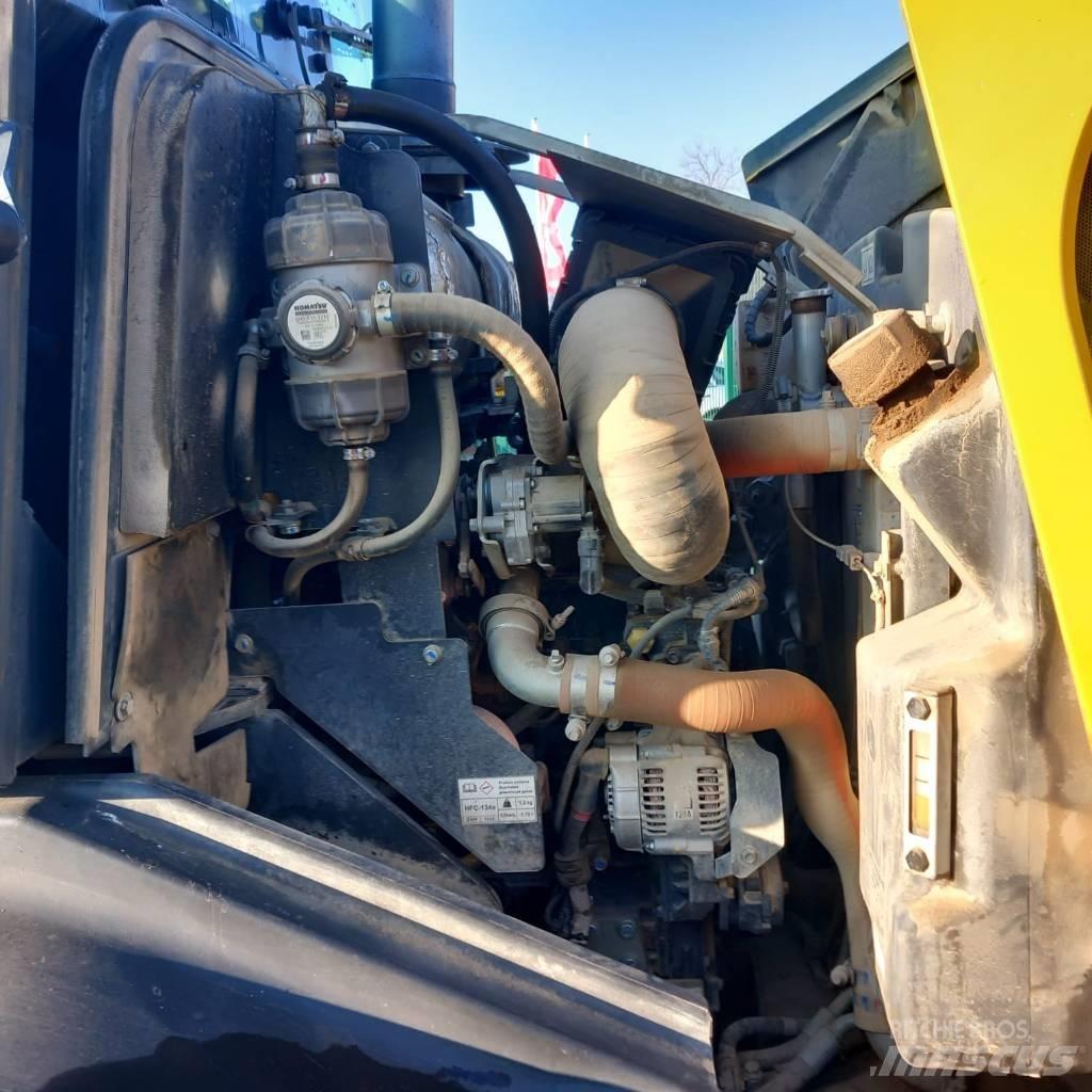 Komatsu WA80M-7 Radlader