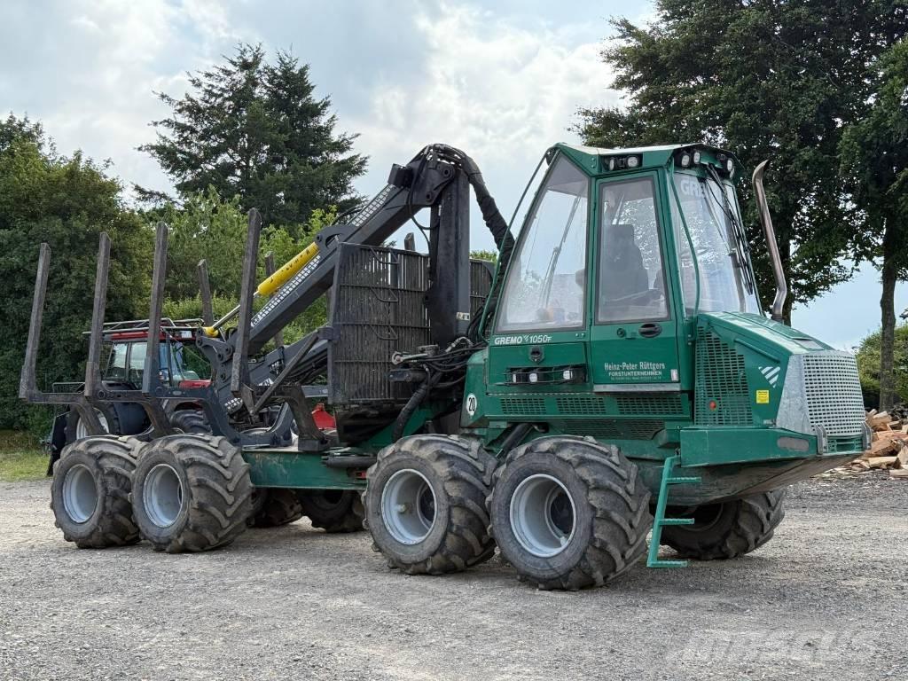 Gremo 1050F Forwarder