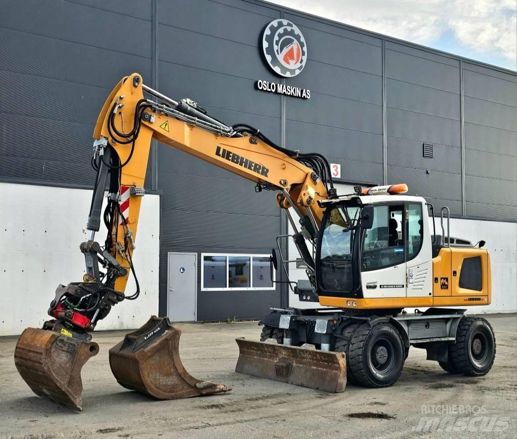 Liebherr A 916 Mobilbagger
