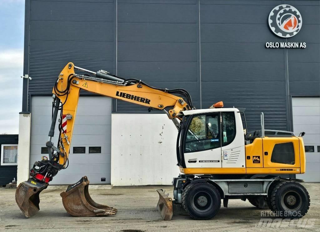 Liebherr A 916 Mobilbagger