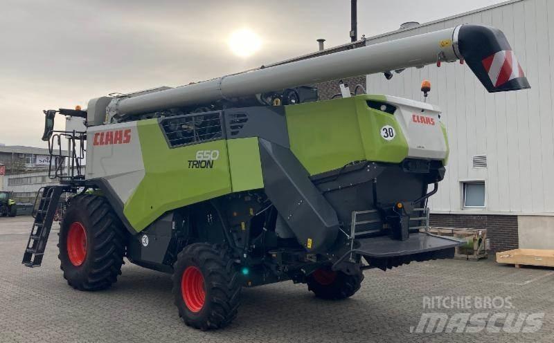 CLAAS TRION 650 Mähdrescher