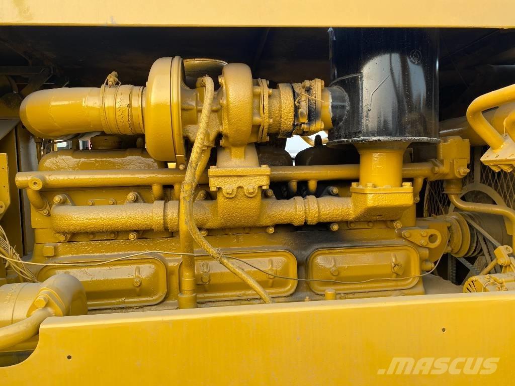 CAT D 6 D Bulldozer