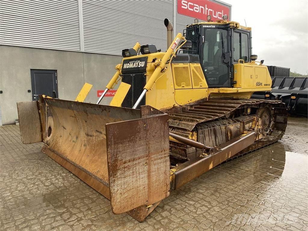 Komatsu D65PX-18 Bulldozer