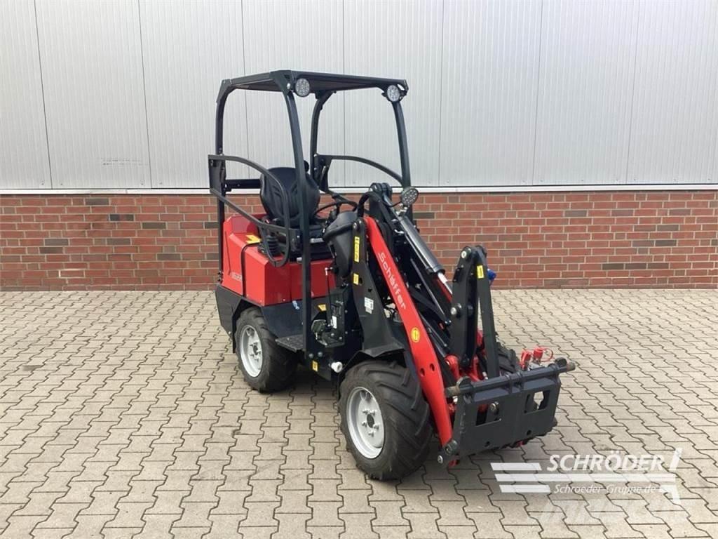 Schäffer 1622 Minilader