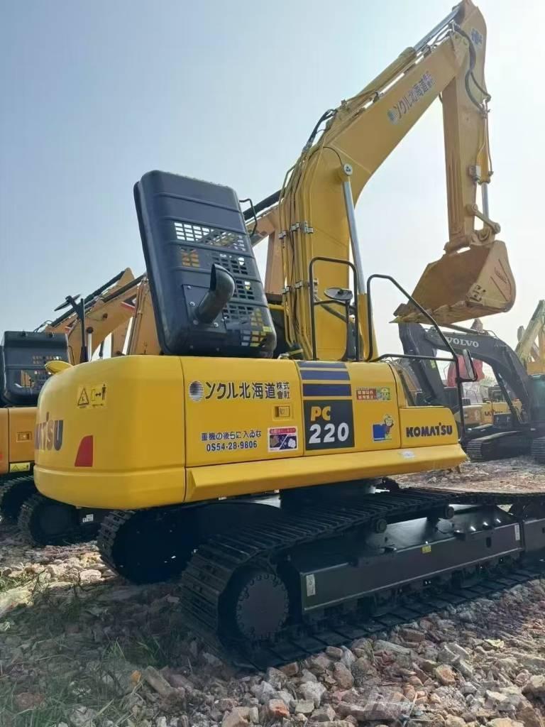 Komatsu PC 220-8 Raupenbagger