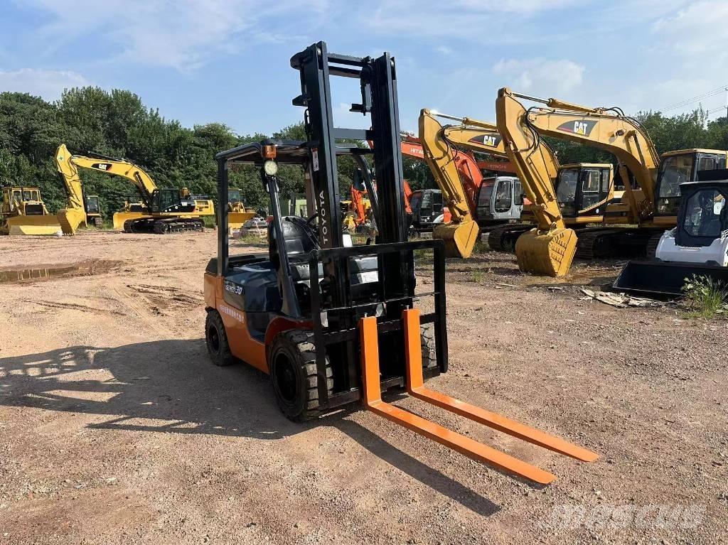 Toyota 30 forklift Dieselstapler