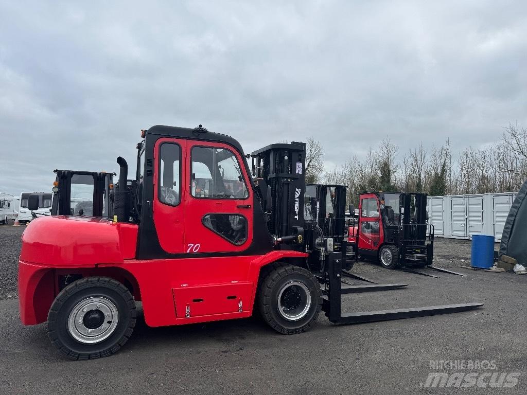 YangFT 7 CPCD TON Dieselstapler