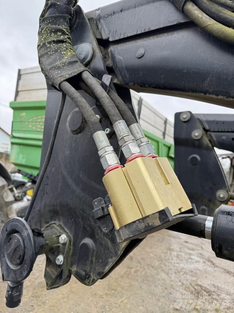 Valtra N174 Traktoren