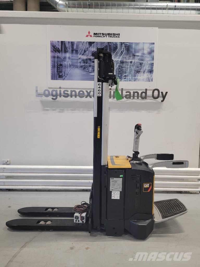 CAT NSV 16N ( MYYTY ) Selbstfahrstapler