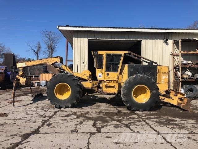 Tigercat 620 Stammholzschlepper