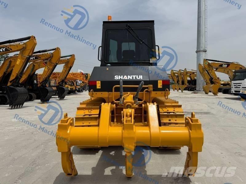 Shantui SD 16 Bulldozer