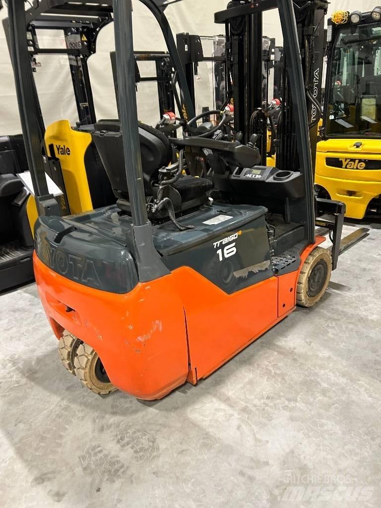 Toyota 8 FBEKT 16 Elektrostapler