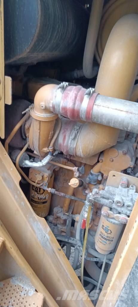 CAT 988H Radlader