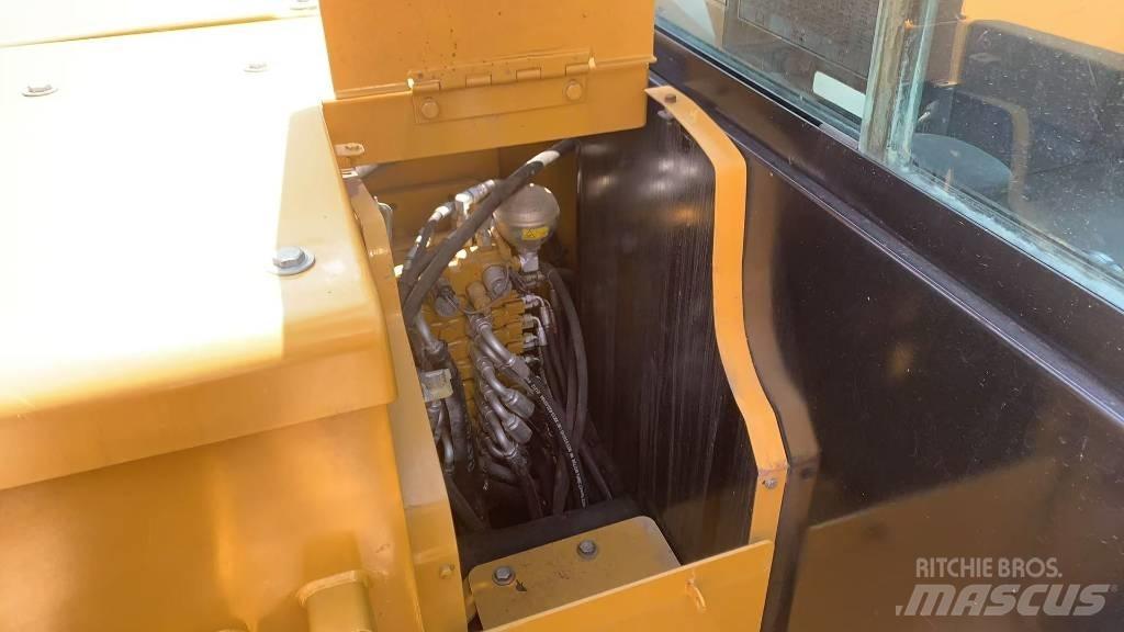 CAT 306E2 Raupenbagger