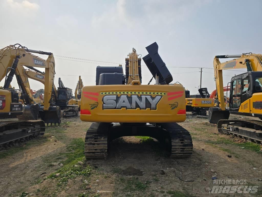 Sany SY215C Raupenbagger