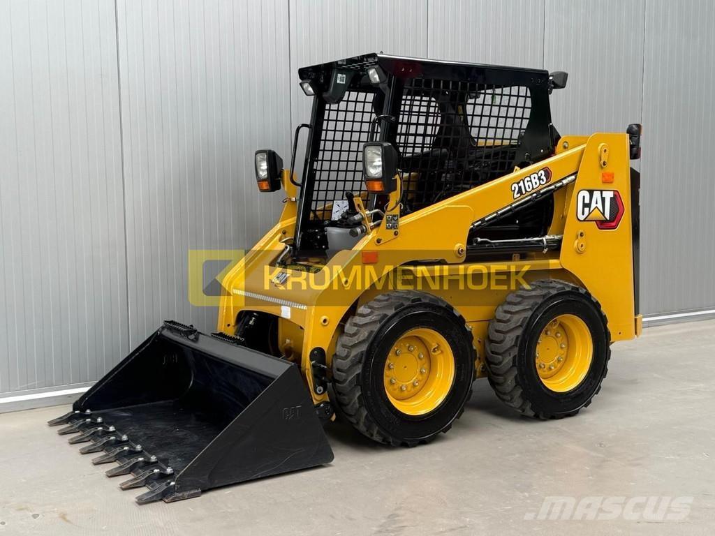 CAT 216 B3 Kompaktlader