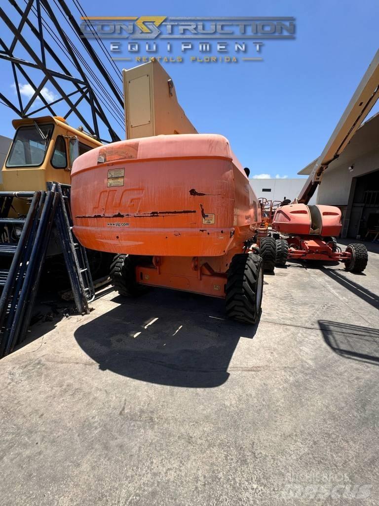 JLG 800 S Teleskopbühnen