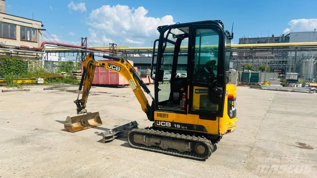JCB 19 C Minibagger < 7t