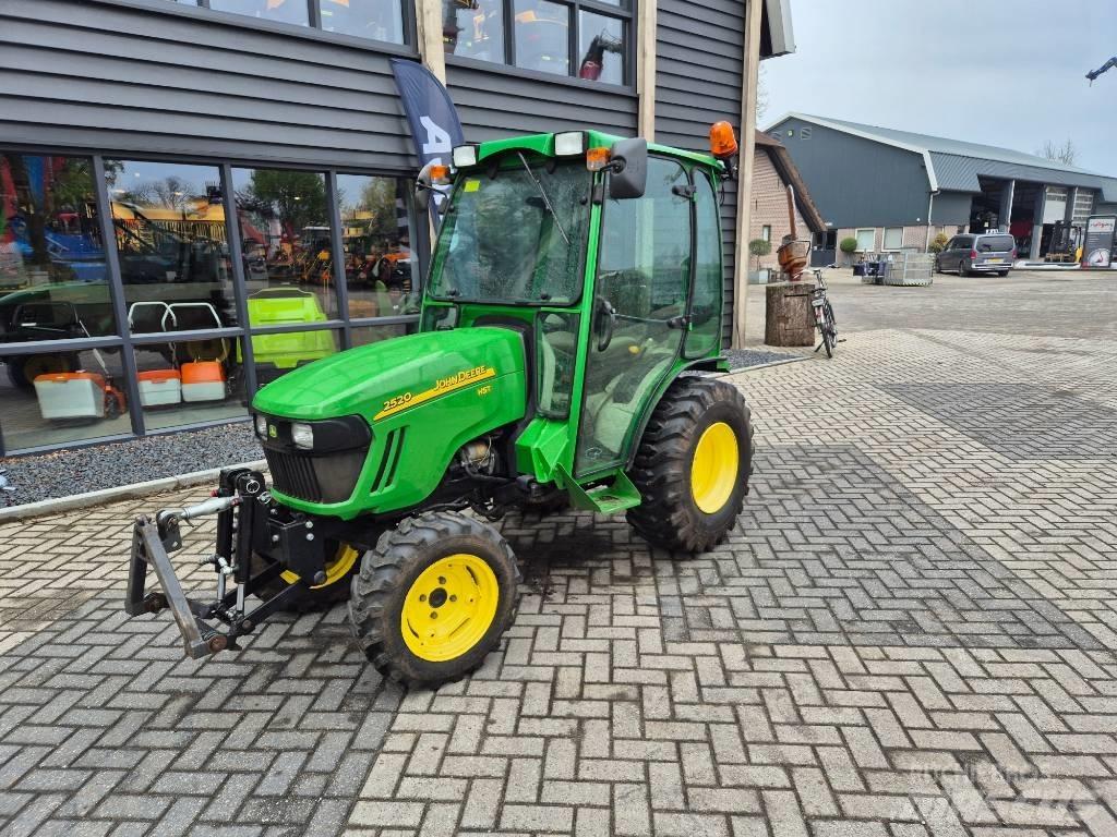 John Deere 2520 Kleintraktoren
