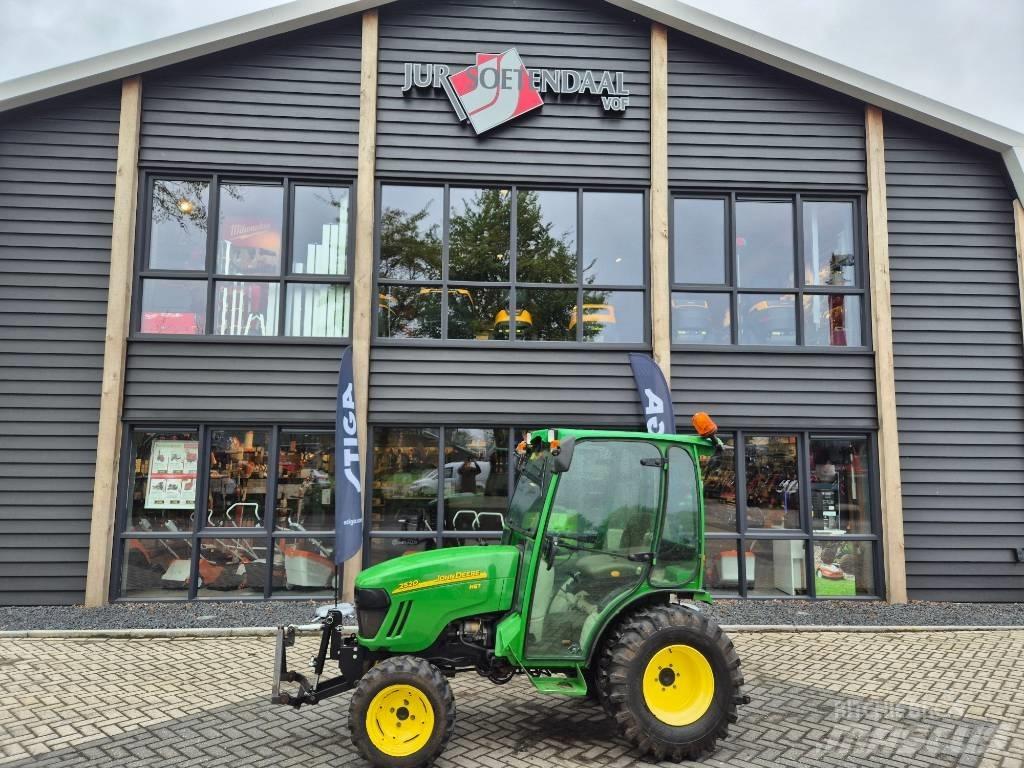 John Deere 2520 Kleintraktoren