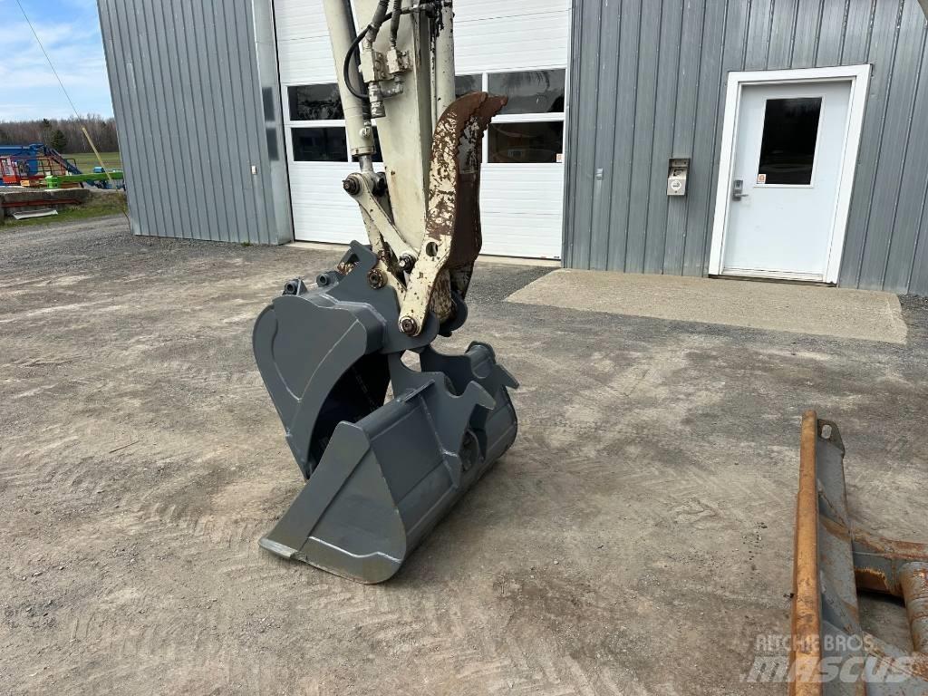 Takeuchi TB 260 Minibagger < 7t