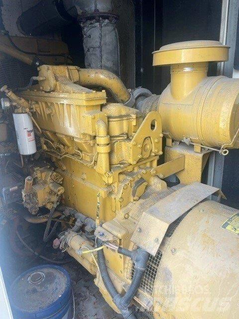 CAT XQ350, 600 Volt Diesel Generatoren