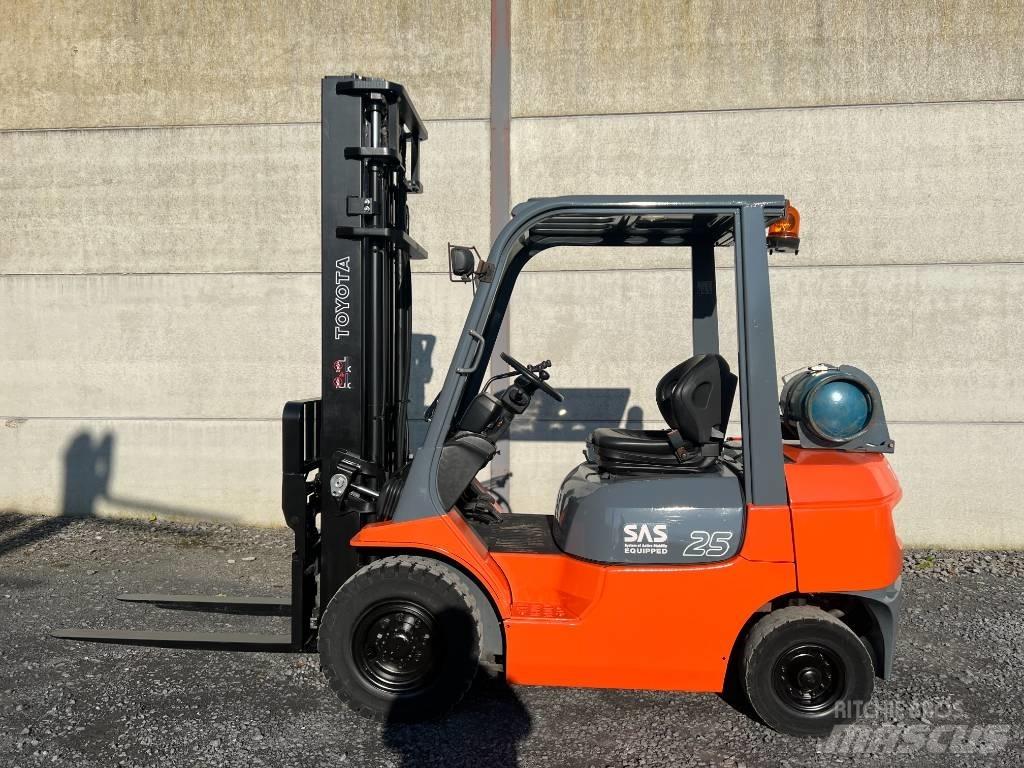 Toyota 42-7FGF25 Gasstapler
