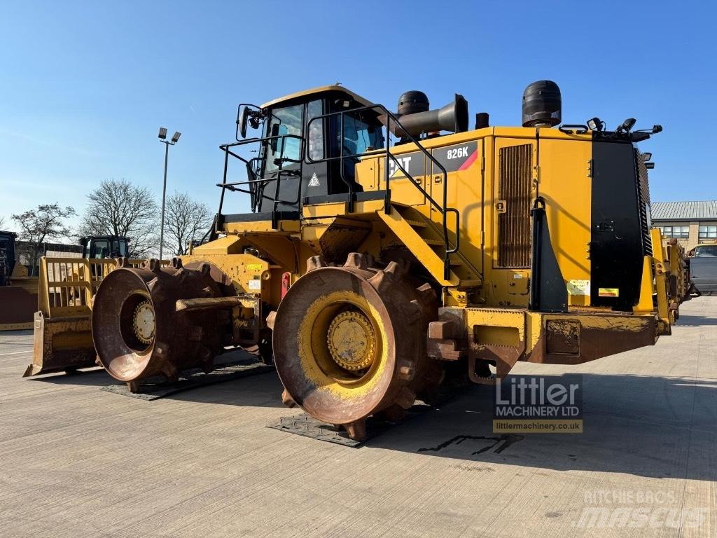 CAT 826K Müllverdichter