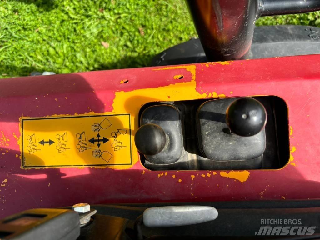 JCB 2 THS Minidumper