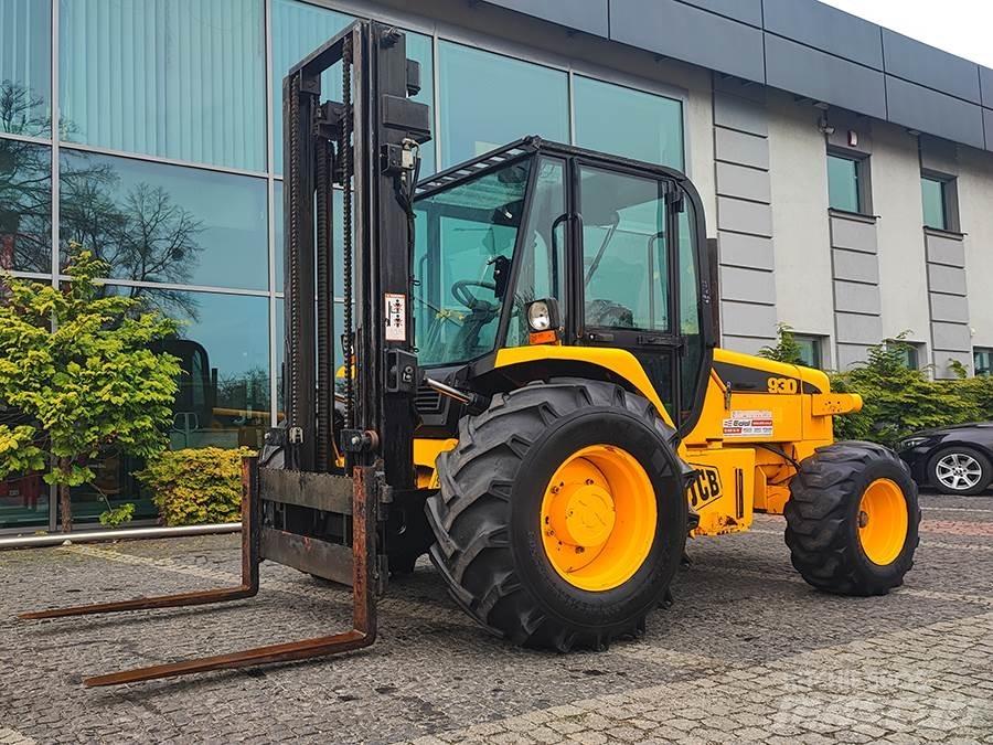 JCB 930 Geländestapler