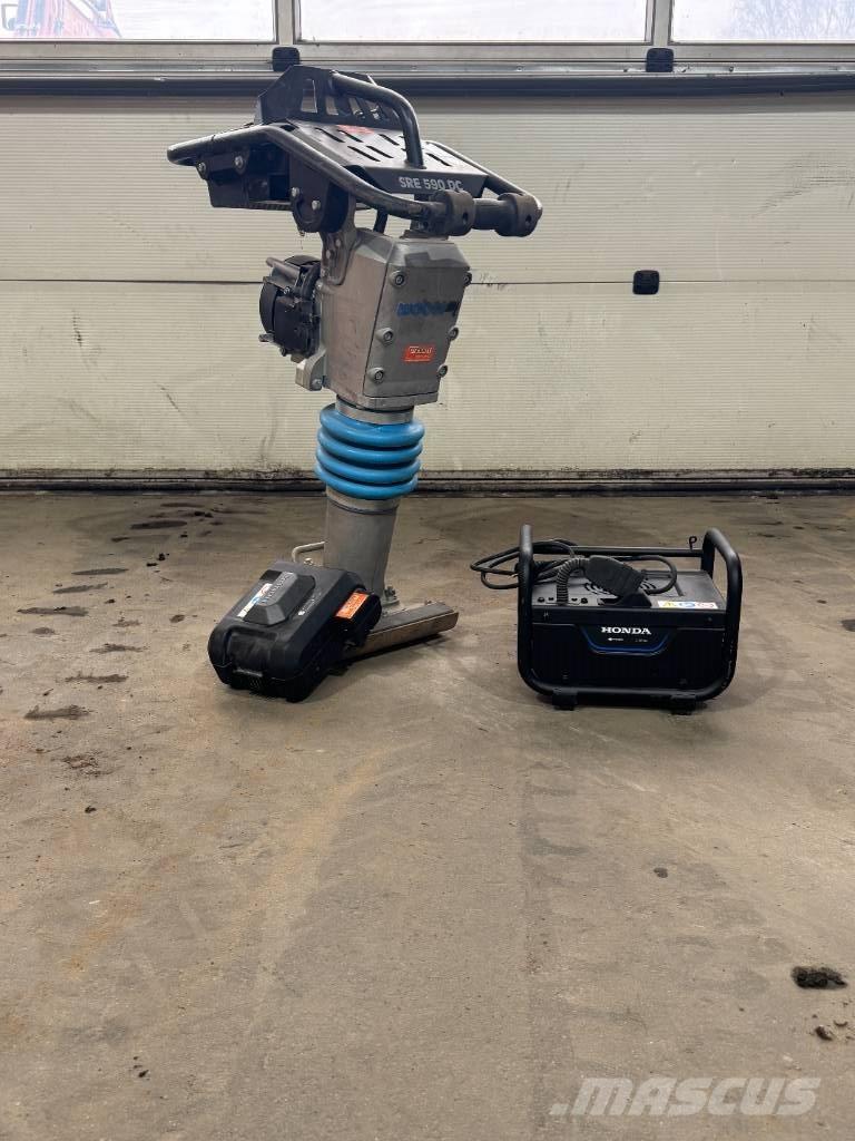 Weber SRE 590 DC Stampfer