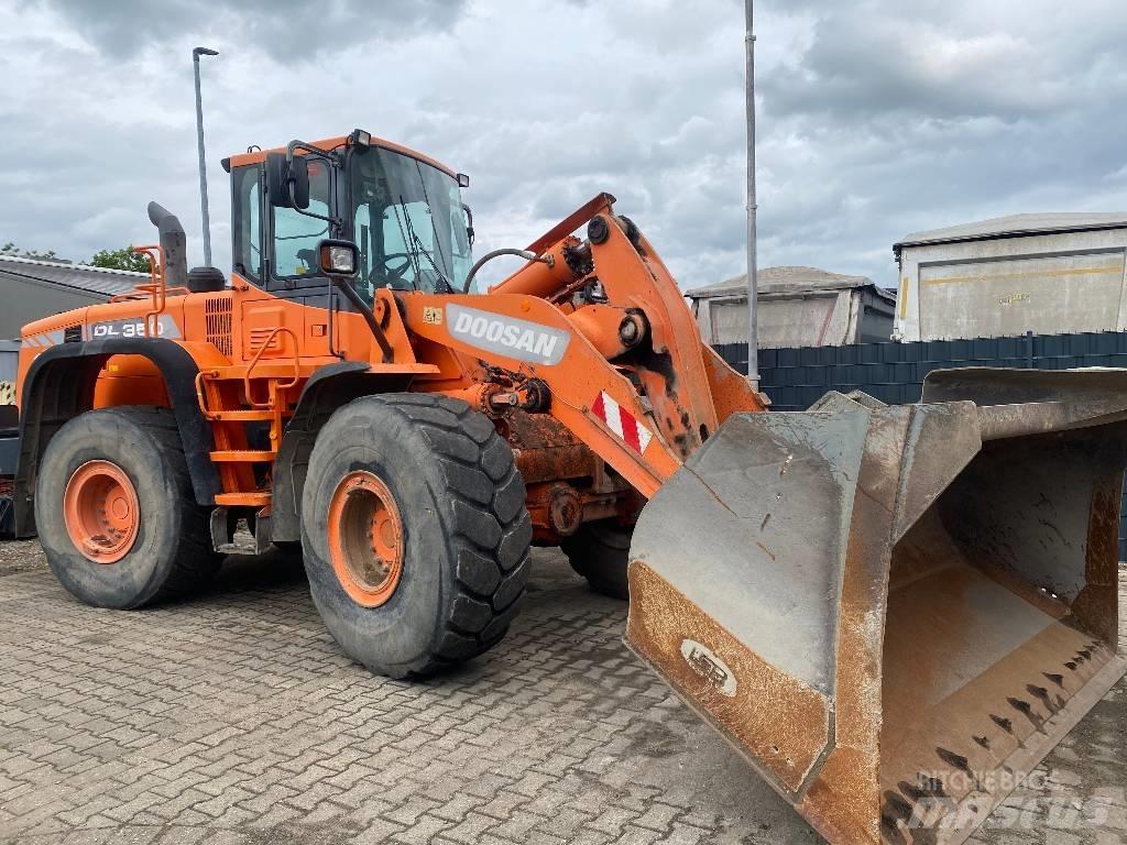 Doosan DL 350-3 Radlader
