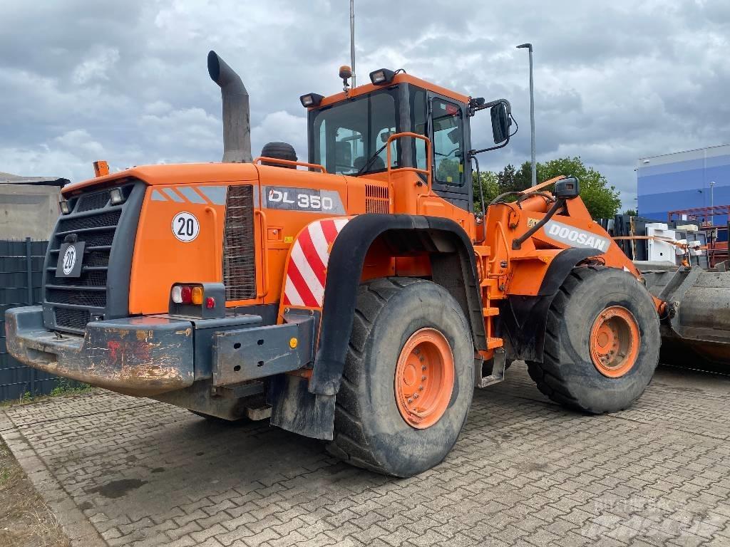 Doosan DL 350-3 Radlader