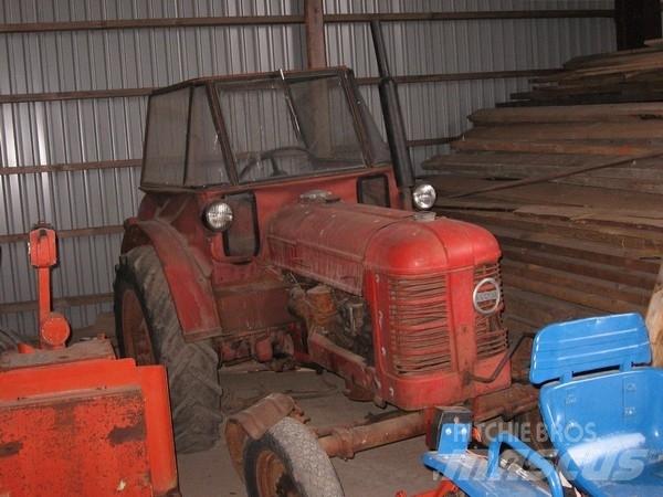 Volvo BM T22 Traktoren
