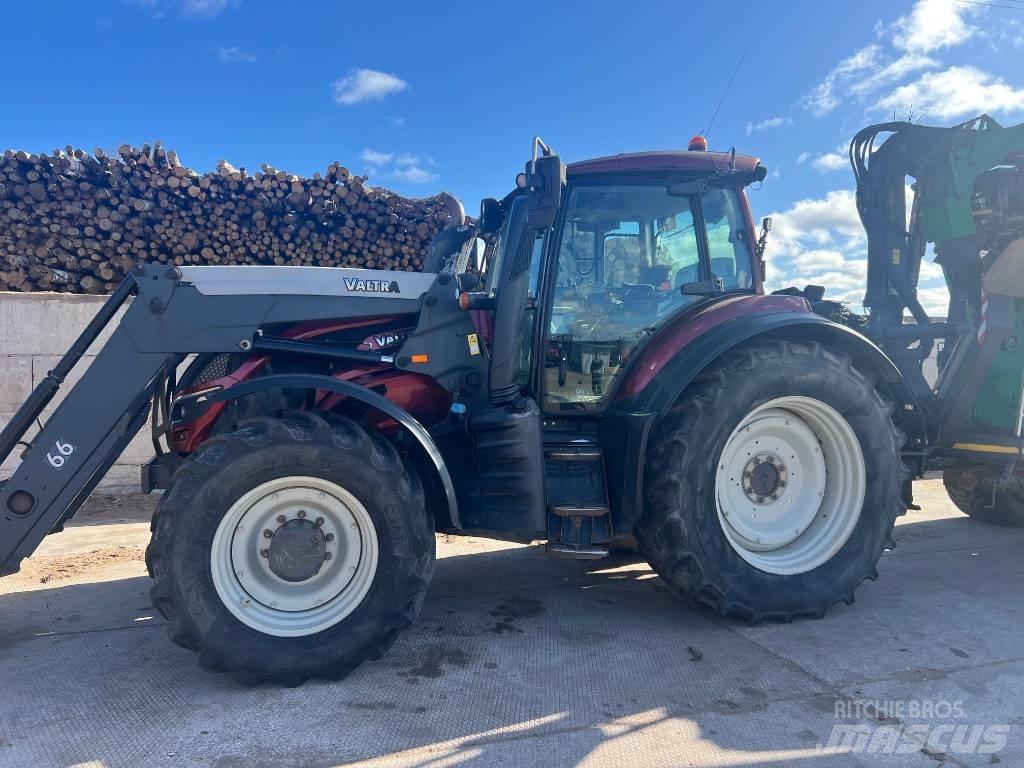 Valtra 234H Stammholzschlepper