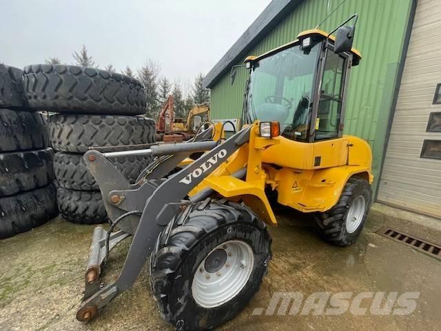 Volvo L30B PRO Radlader