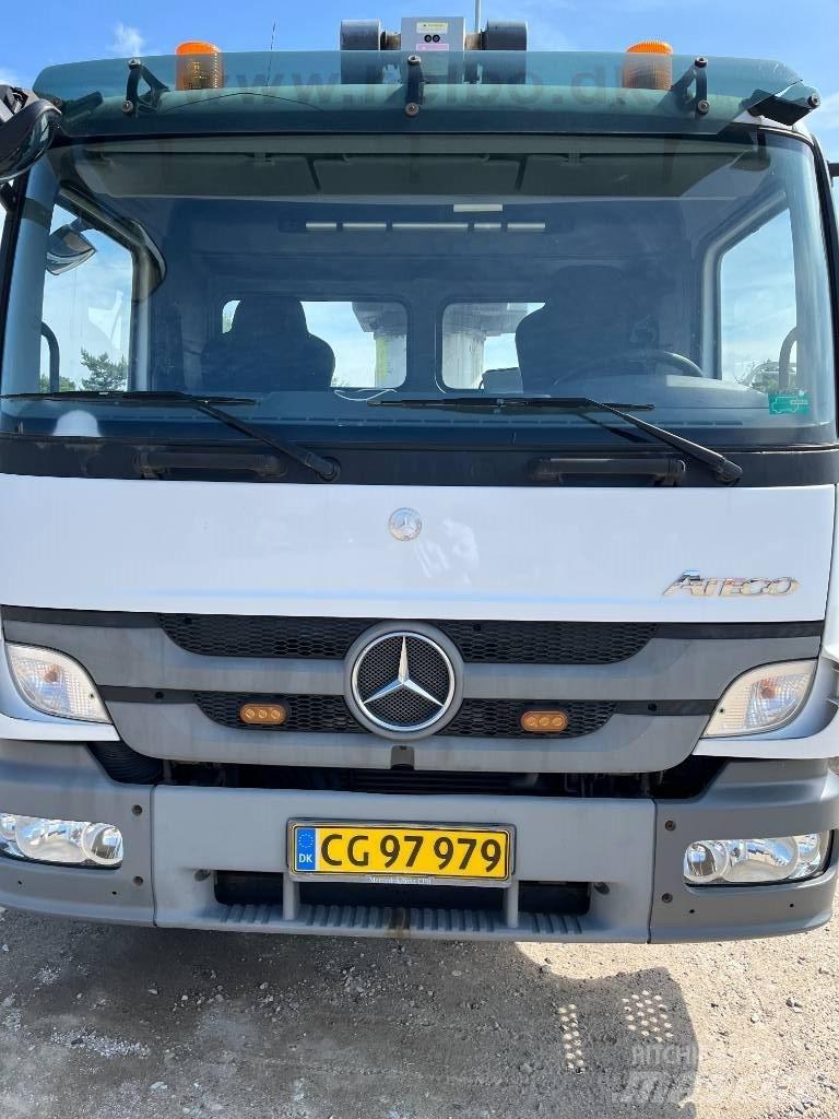 VERSALIFT VT-66-LF LKW-Arbeitsbühnen