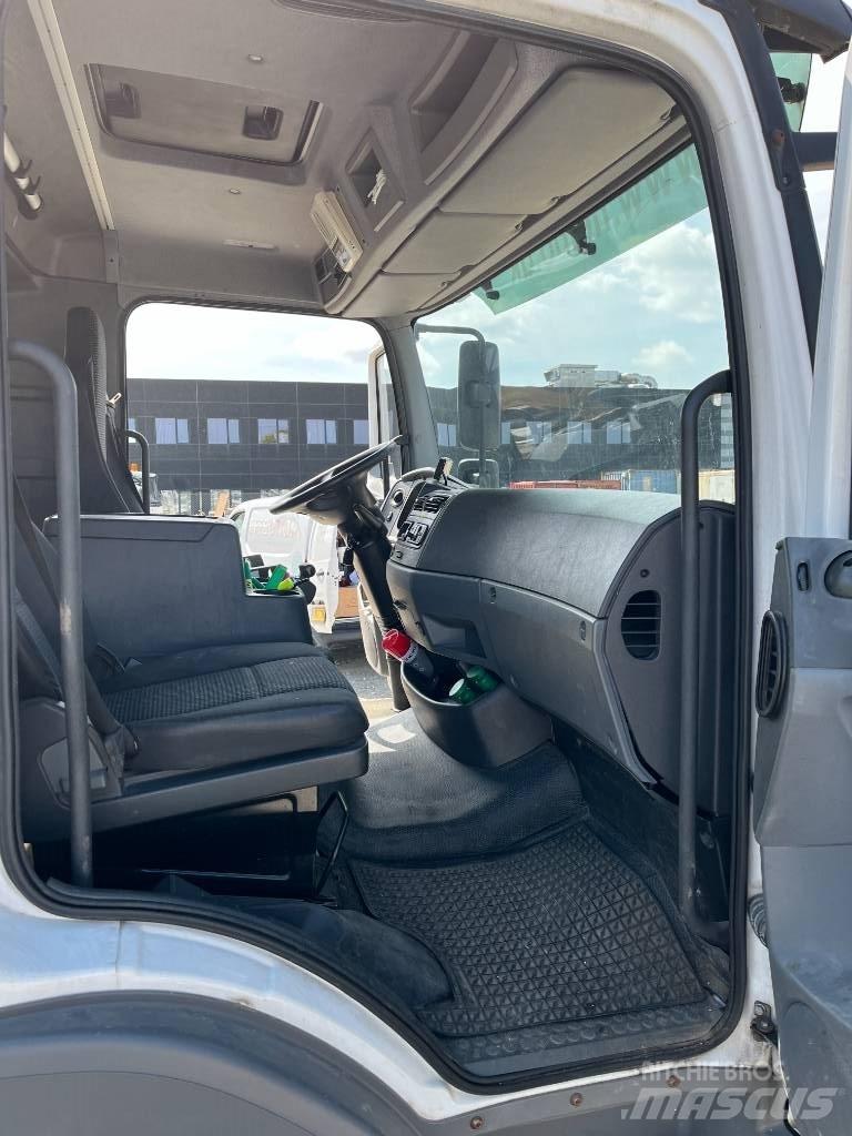 VERSALIFT VT-66-LF LKW-Arbeitsbühnen