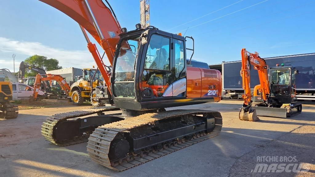 Hitachi ZX 210 Raupenbagger