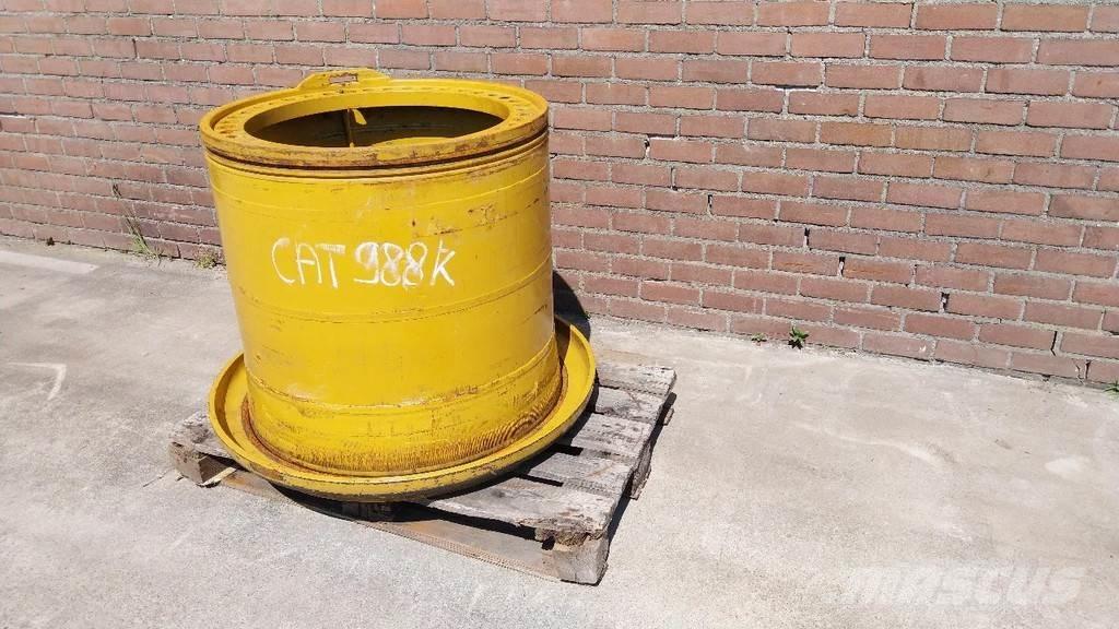 CAT 988 rim Reifen